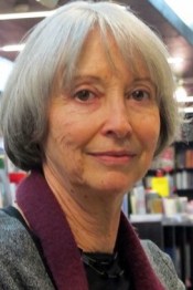 María de la Luz Uribe (1936-1995). Poeta y cuentista infantil chilena-española.